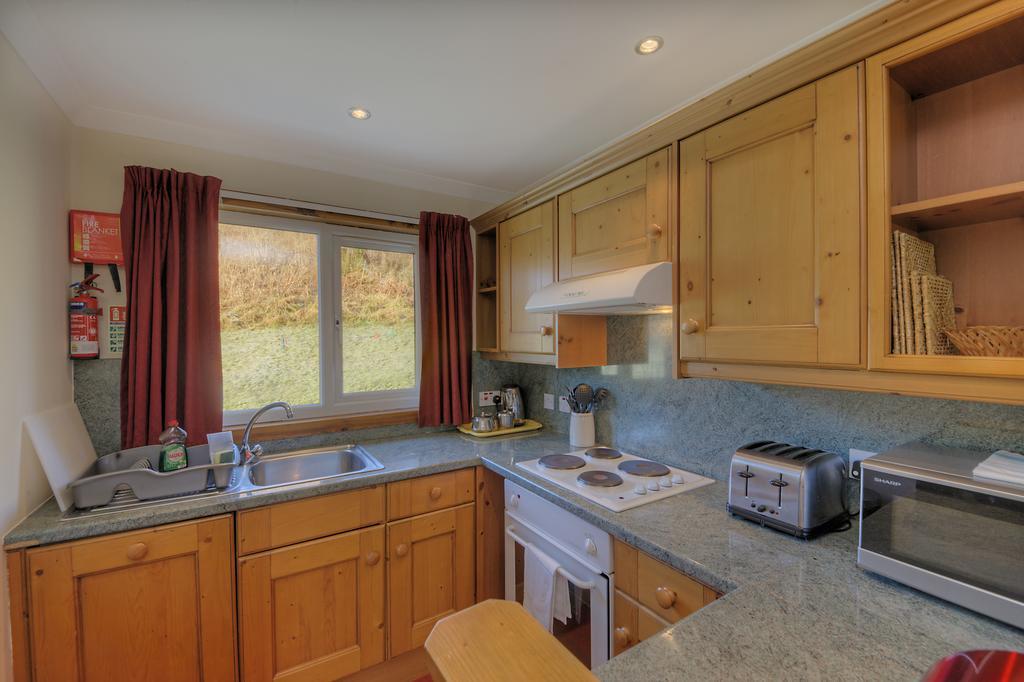 Lagnakeil Highland Lodges Oban Room photo